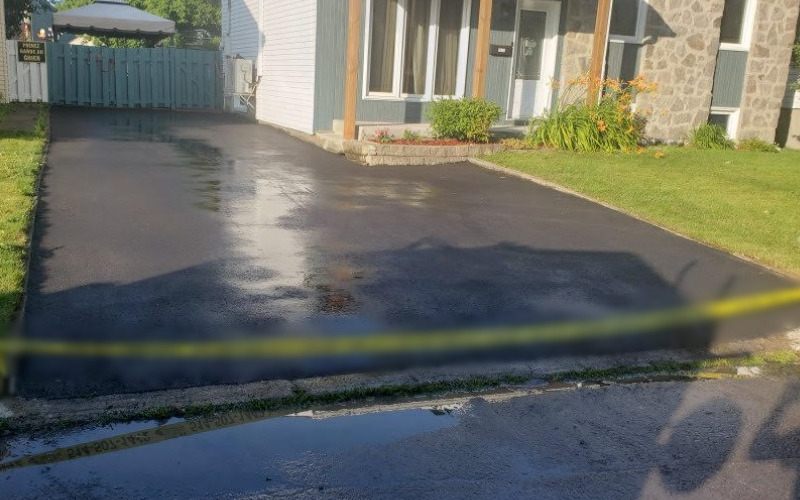 asphalt paving - Entreprise de pavage et réparation d'asphalte a Laval